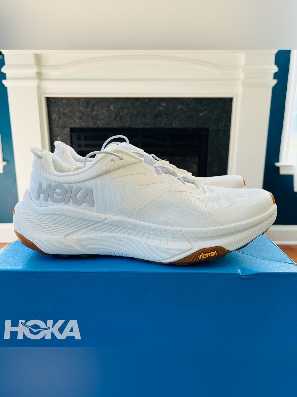 Sz 8 Hoka One One Women's Transport 1123154/WWH White